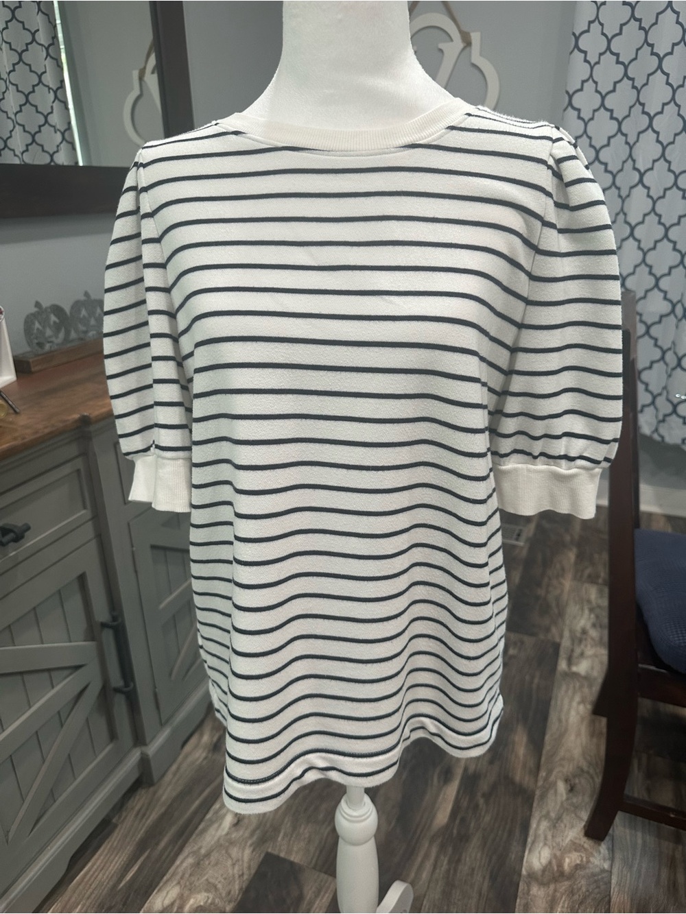 LOFT Striped Puff-Sleeve Knit Top